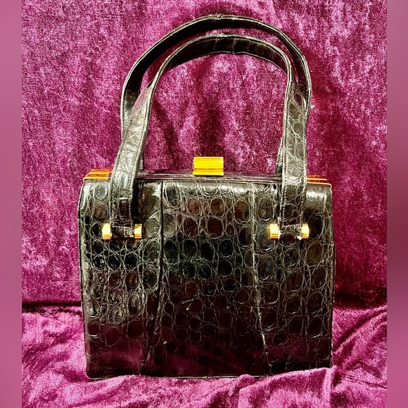 Vintage BASS Alligator Crocodile Handbag with Lipstick Red Leather interior! - Picture 4 of 10